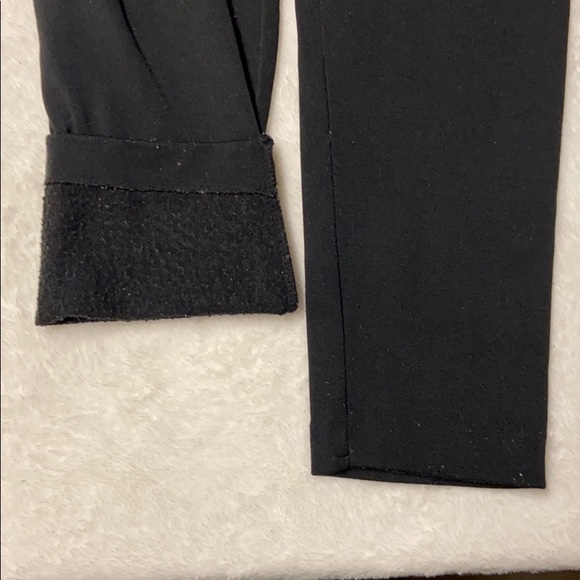 LEGGINGS - Picture 2 of 3